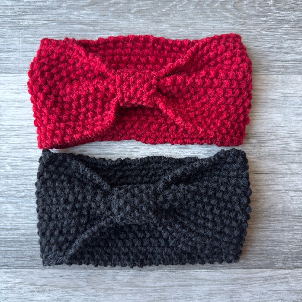 Red and Black Chunky Knit‎ Hair Accessories
